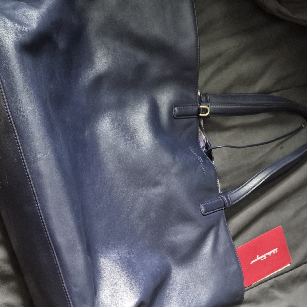 Salvatore Ferragamo  Blue Leather Shoulder Bag